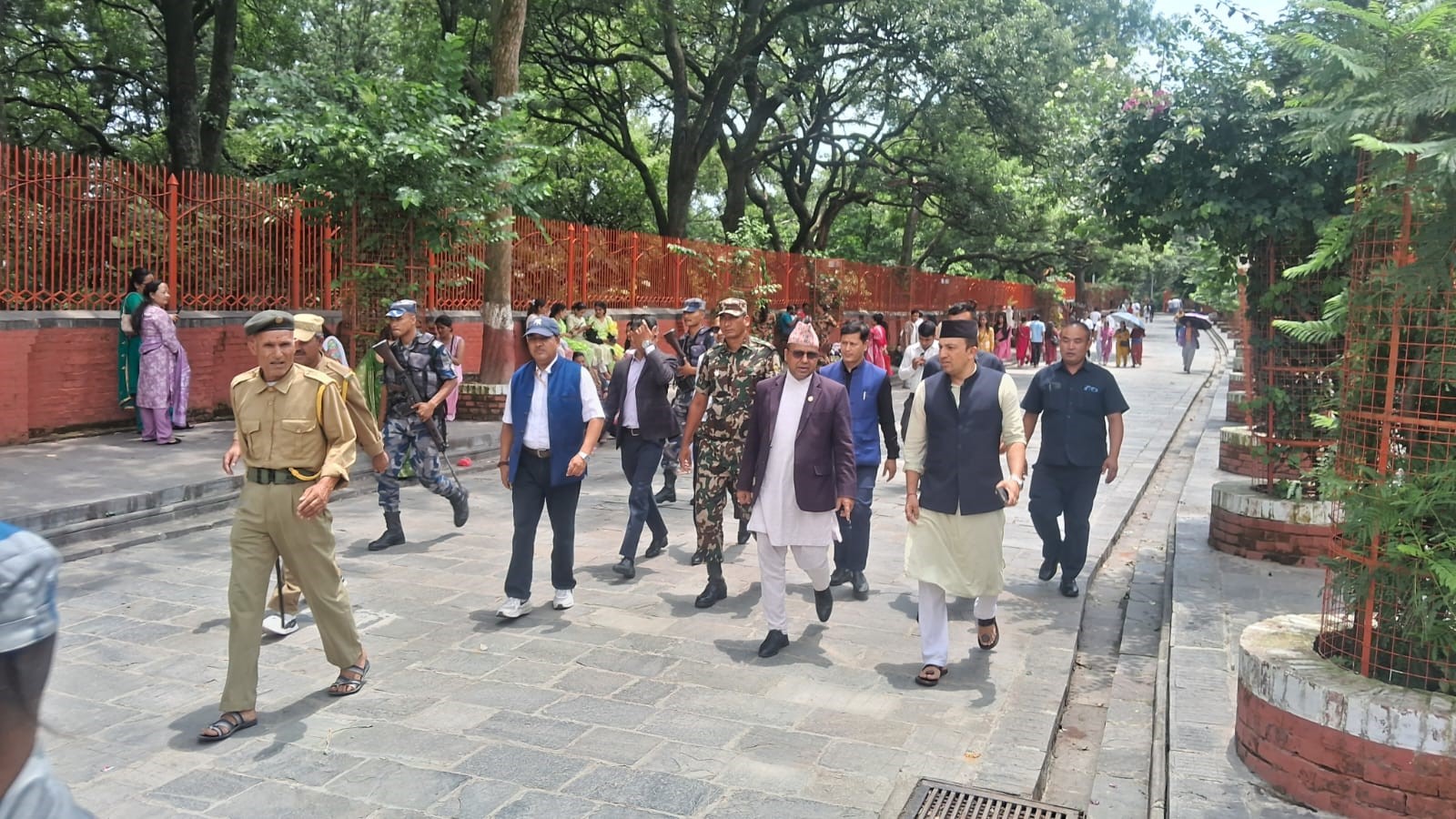 संस्कृतिमन्त्री पाण्डेद्वारा पशुपति क्षेत्रको अनुगमन